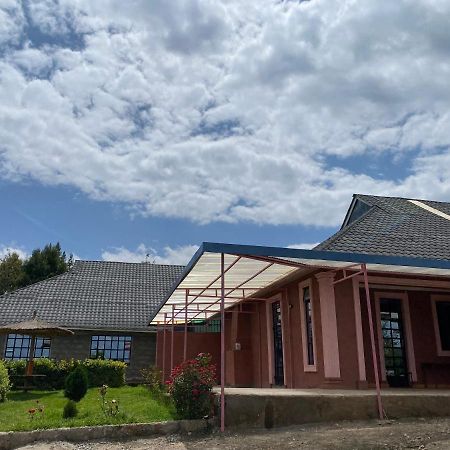 Hotel Acacia Gardens Gilgil Esterno foto