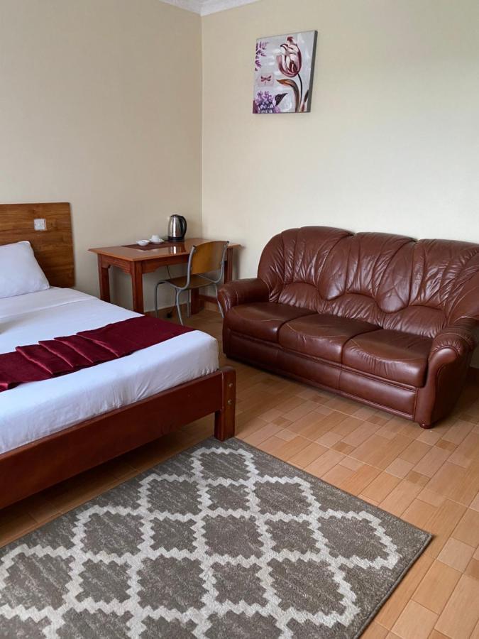 Hotel Acacia Gardens Gilgil Esterno foto